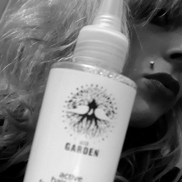 Rapuncell White Solution - tonikum k růstu vlasů a zastavení nadměrného padání pro normální typ pokožky.