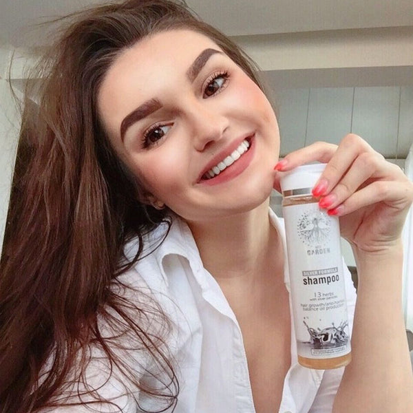 Silver Formula Shampoo - mastná či rychle se mastící pokožka, padající vlasy, které pomalu rostou.