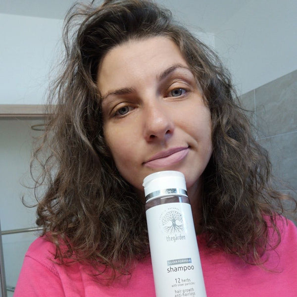 Silver Formula Shampoo - mastná či rychle se mastící pokožka, padající vlasy, které pomalu rostou.